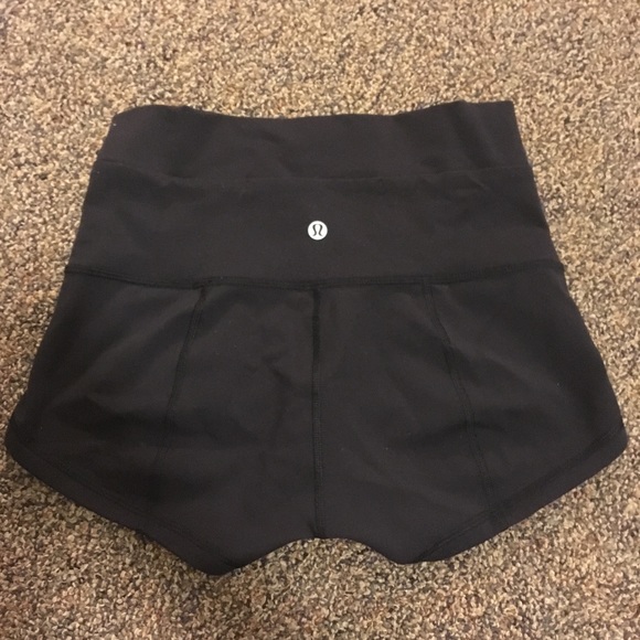 lululemon athletica Pants - Lulu lemon wunder shorts